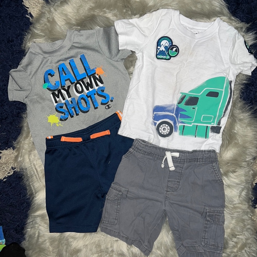 4 Piece Boys Outfit Set (2 outfits)